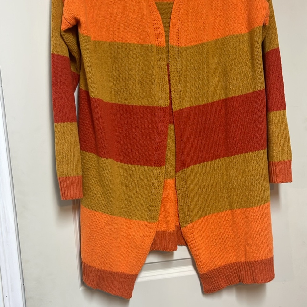 Cloudwalk Women’s Sweater - Picture 3 of 3